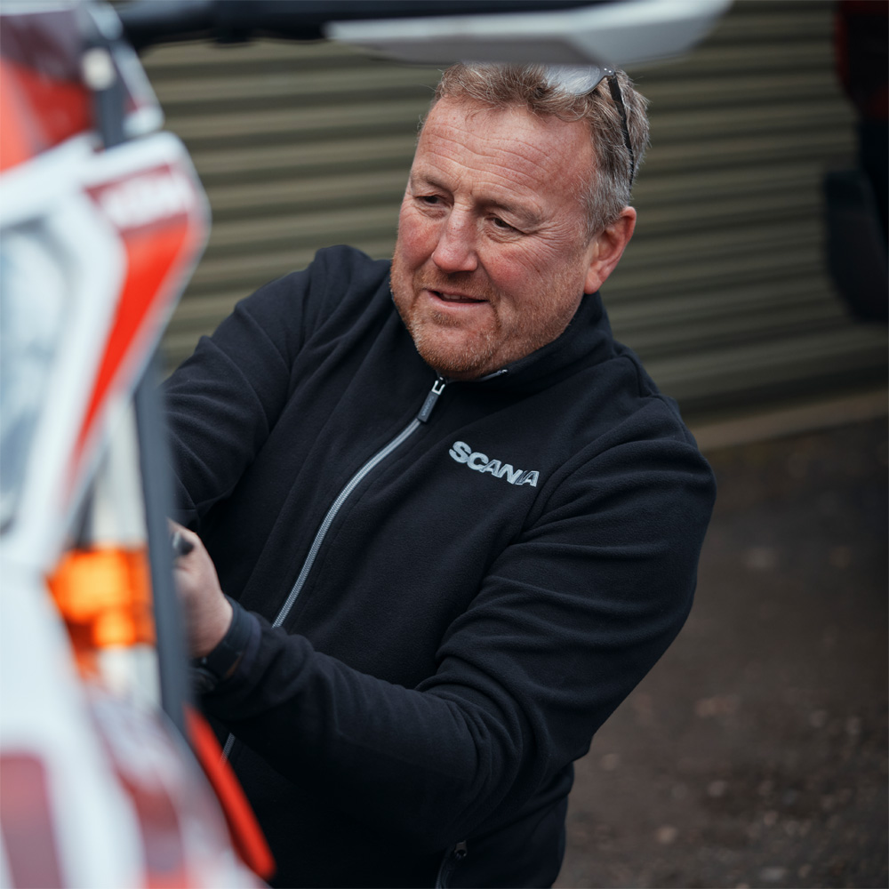 Men's Black Base Fleece Jacket