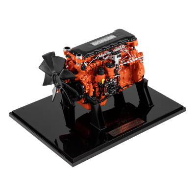 Moteur marin 6 cylindres, 1:12